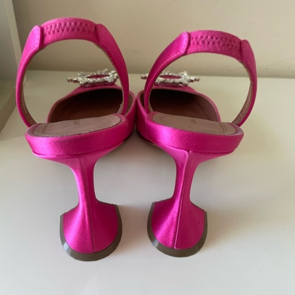 Amina Muaddi Elegant Pink Satin Slingback Heels - Picture 2 of 3